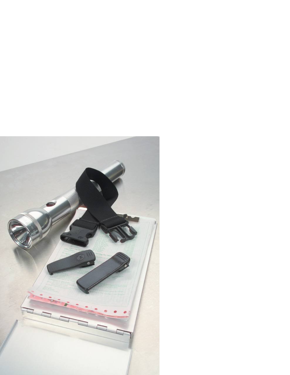 4280384F89_RLN5644A_HLN8255 Multiple clips Lifestyle-1280x1280.jpeg