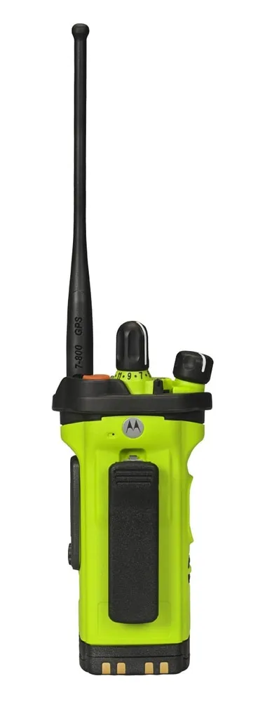 APX6000XE_Tier_1_Clip_Front_Studio3